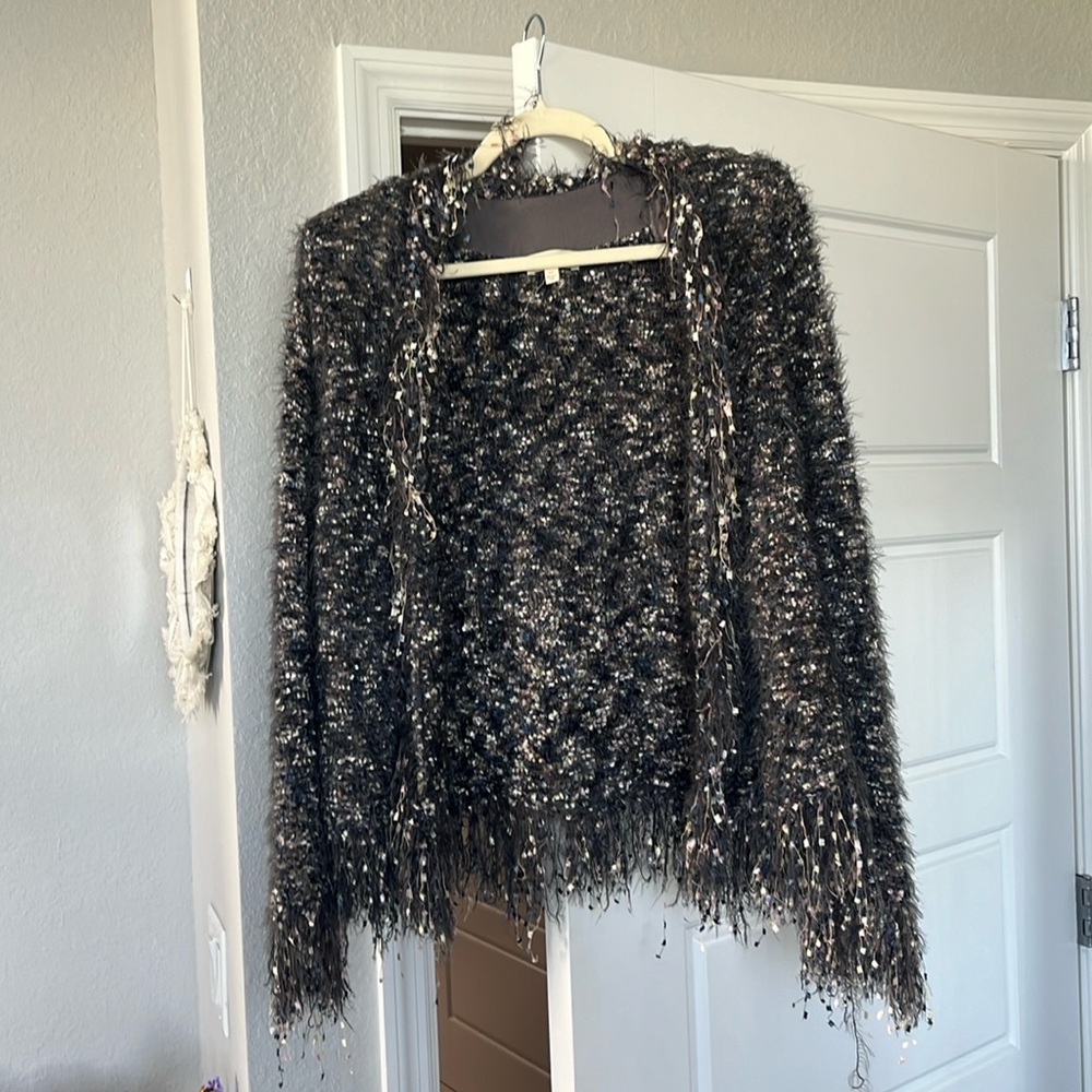 I Have To Sell It Cuz I Move To Florida And Had N… - image 1